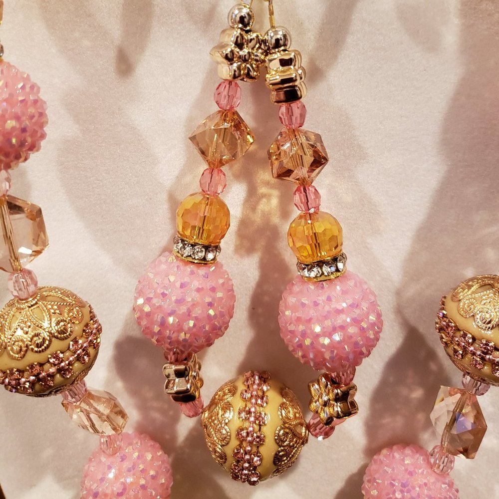 Jewelry Set - Picture 2 of 2